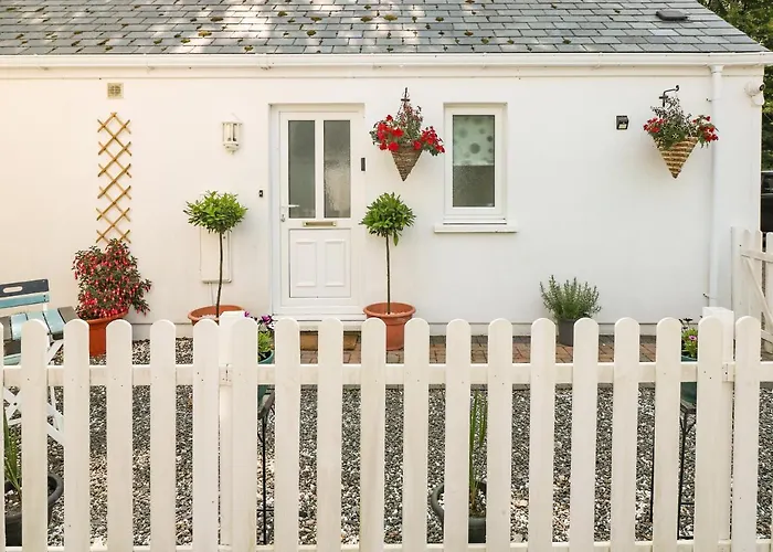 Love Cottage
